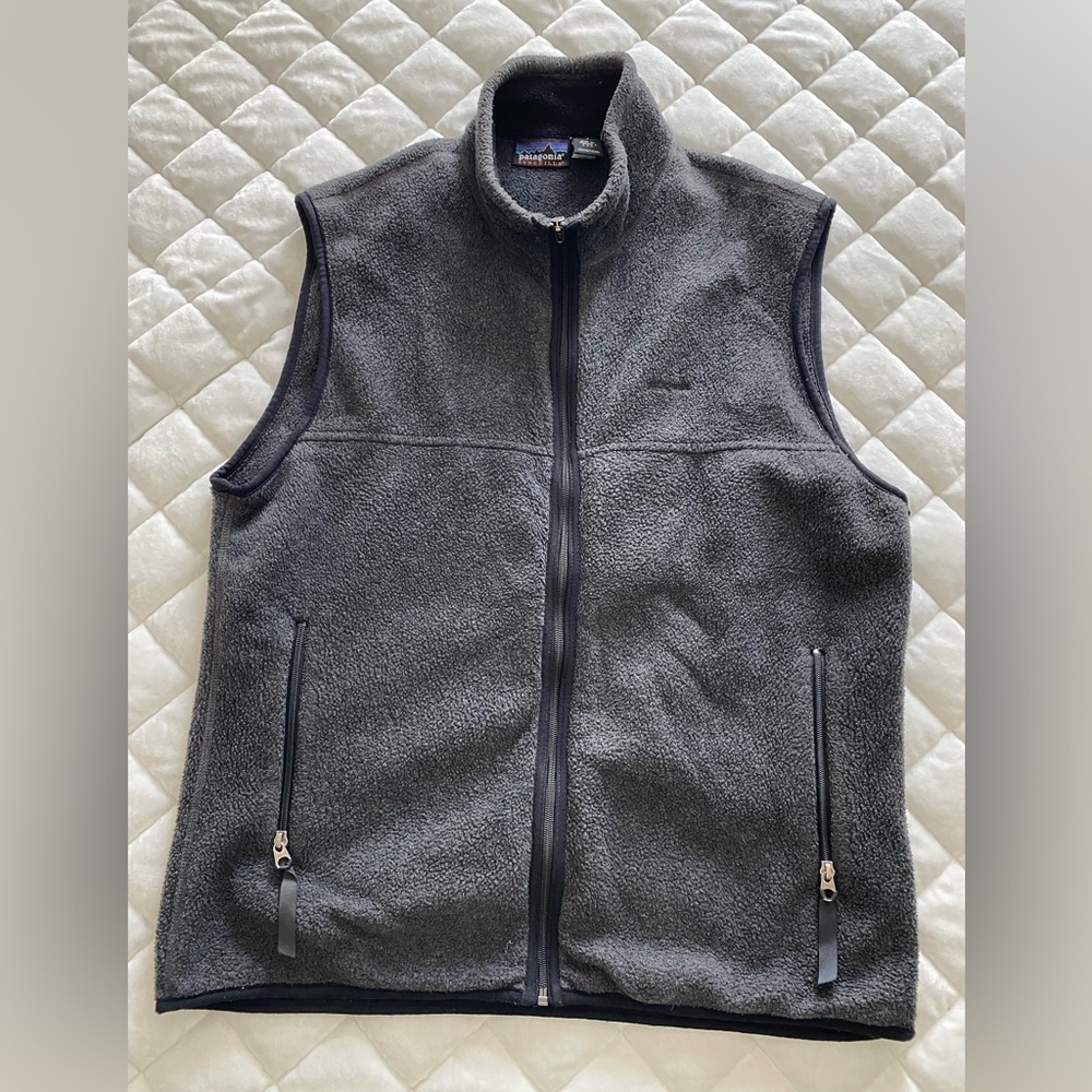 Patagonia Synchilla Gray Zipper Vest sz Large L